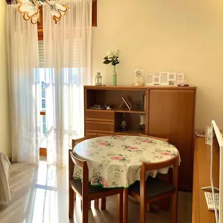 Apartment Casa A Due Passi Dal Mare *