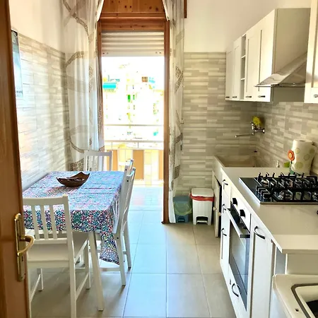 Casa A Due Passi Dal Mare Apartment Loano